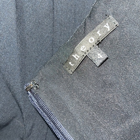 Theory Virgin Wool Navy Blue Dress size 4 EUC - Picture 10 of 10